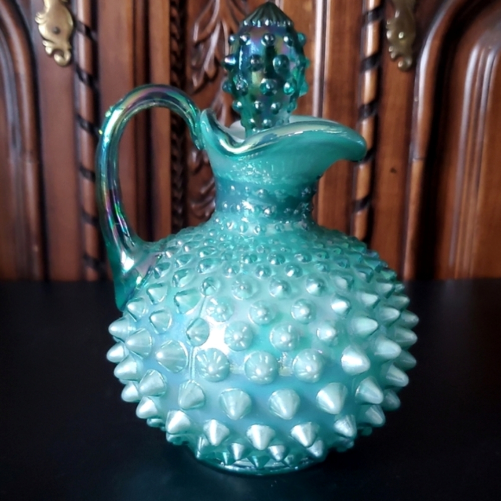 🥰 Fenton 6" Irredescent Hobnail Green Glass Overlay Cruet & Stopper 😍